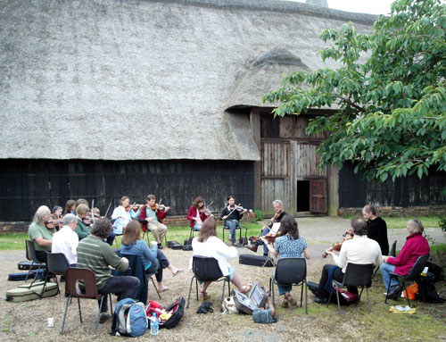 KIF 3031 fiddle-workshop Littlebourne-Barn